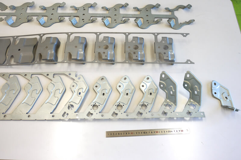 自動車関連部品